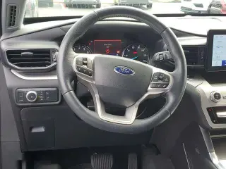 Ford Explorer 2022 AWD XLT 4dr SUV