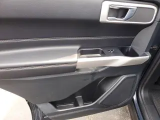 Ford Explorer 2022 AWD XLT 4dr SUV