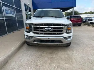 Ford F-150 2023 4x4 Lariat 4dr SuperCrew 5.5 ft. SB
