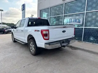 Ford F-150 2023 4x4 Lariat 4dr SuperCrew 5.5 ft. SB