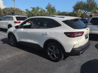 Ford Escape Hybrid 2025 ST-Line 4dr SUV