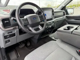 Ford F-150 2025 4x4 XLT 4dr SuperCrew 5.5 ft. SB
