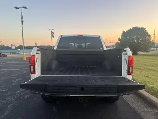Ford F-150 2019 4x4 King Ranch 4dr SuperCrew 5.5 ft. SB