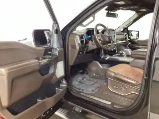 Ford F-150 2022 4x4 King Ranch 4dr SuperCrew 5.5 ft. SB