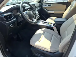 Explorador Ford 2023 AWD XLT 4dr SUV
