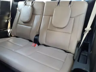Explorador Ford 2023 AWD XLT 4dr SUV