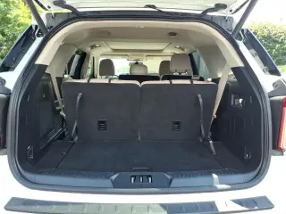 Explorador Ford 2023 AWD XLT 4dr SUV