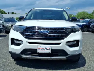 Explorador Ford 2023 AWD XLT 4dr SUV
