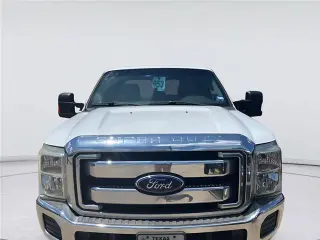 Ford F-250 Super Duty 2014 4x4 XLT 4dr Cab Pickup de 8 pies de largo