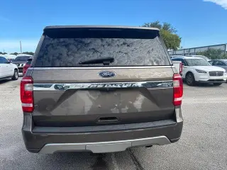 Ford Expedition MAX 2018 4x2 XLT 4dr SUV