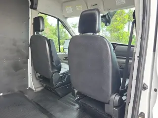 Ford Transit 2024 250 3dr LWB Techo de Medio Cuerpo Vehículo de Carga