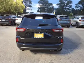Ford Escape 2023 ST-Line 4dr SUV