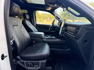 Ford Expedition 2022 4x4 Platinum 4dr SUV