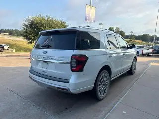 Ford Expedition 2022 4x4 Platinum 4dr SUV