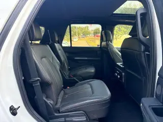 Ford Expedition 2022 4x4 Platinum 4dr SUV