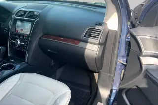 Ford Explorer 2018 AWD Platinum 4dr SUV