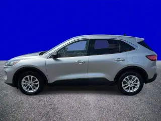 Ford Escape 2022 AWD SE 4dr SUV