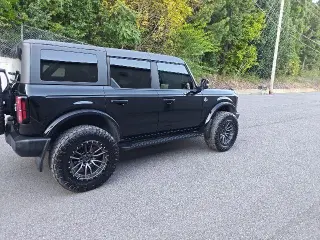 Ford Bronco 2023 4x4 Outer Banks 4dr SUV