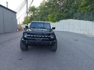 Ford Bronco 2023 4x4 Outer Banks 4dr SUV
