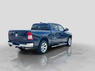 Ram 1500 2021 4x4 Big Horn 4dr Crew Cab 5.6 ft. SB Pickup