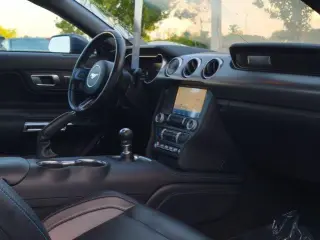 Ford Mustang 2019 GT Premium 2dr Fastback