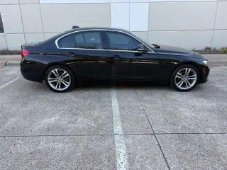 2017 BMW 330i
