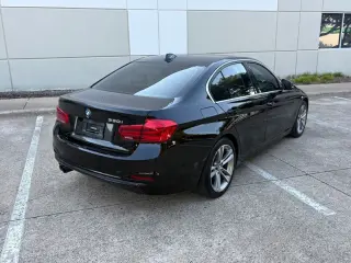 2017 BMW 330i