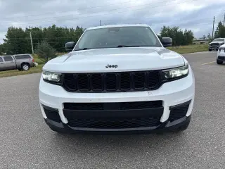 Jeep Grand Cherokee L 2023 4x4 Limited 4dr SUV