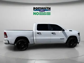 Ram 1500 2024 4x4 Big Horn Cabina Doble de 4 puertas y caja corta de 5.6 pies