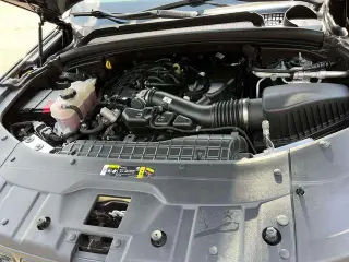 Jeep Grand Cherokee 2025 4x4 Laredo SUV de 4 puertas