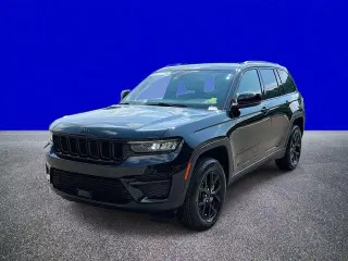 Jeep Grand Cherokee 2025 4x4 Laredo SUV de 4 puertas