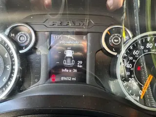 Ram 1500 2019 4x2 Big Horn Crew Cab 4 puertas, caja corta de 5.6 pies