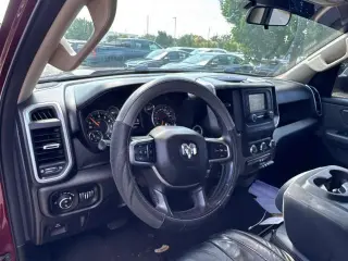Ram 1500 2019 4x2 Big Horn Crew Cab 4 puertas, caja corta de 5.6 pies
