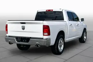 Ram 1500 2012 4x2 SLT 4dr Crew Cab batea de 5.5 pies