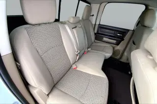 Ram 1500 2012 4x2 SLT 4dr Crew Cab batea de 5.5 pies