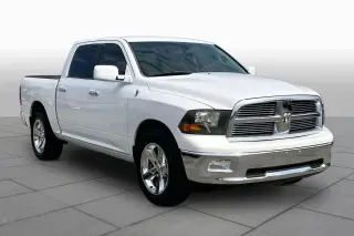 Ram 1500 2012 4x2 SLT 4dr Crew Cab batea de 5.5 pies