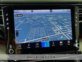 Jeep Grand Wagoneer 2022 4x4 Series II SUV de 4 puertas