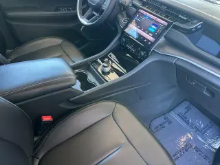 Jeep Grand Cherokee 2024 4x4 4xe SUV de 4 puertas