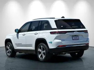Jeep Grand Cherokee 2024 4x4 4xe SUV de 4 puertas
