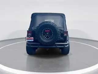 Jeep Wrangler Unlimited 2016 4x4 Rubicon SUV de 4 puertas