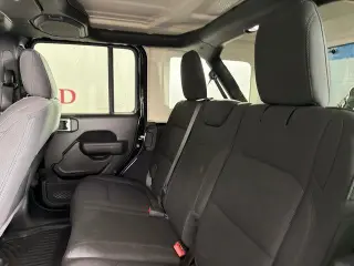 Jeep Wrangler Unlimited 2022 4x4 Sport SUV de 4 puertas