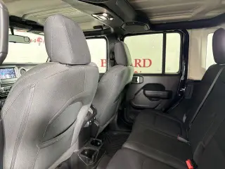 Jeep Wrangler Unlimited 2022 4x4 Sport SUV de 4 puertas