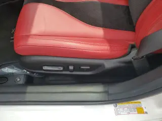 Sedán de 4 puertas Acura ILX 2022 con paquete Premium y A-SPEC
