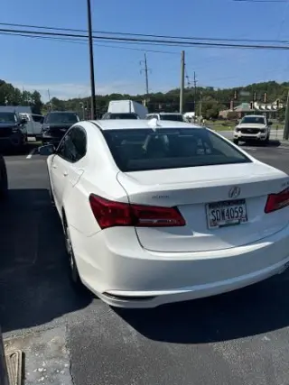 Sedán de 4 puertas Acura TLX 2018