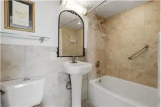 Rental property with 1 bedroom and 1.5 bathroom in Corpus Christi