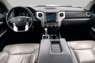 Toyota Tundra 2020 4x2 SR5 4 puertas CrewMax Cab Pickup SB