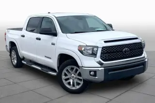 Toyota Tundra 2020 4x2 SR5 4 puertas CrewMax Cab Pickup SB