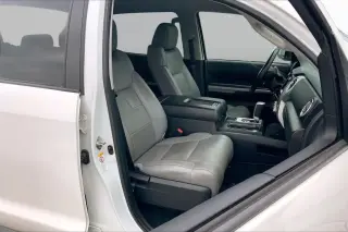 Toyota Tundra 2020 4x2 SR5 4 puertas CrewMax Cab Pickup SB