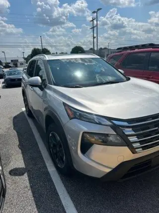 Nissan Rogue 2024 SV Crossover de 4 puertas