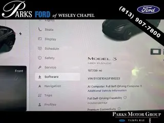Tesla Model 3 Mid Range de 4 puertas y carrocería fastback de 2018